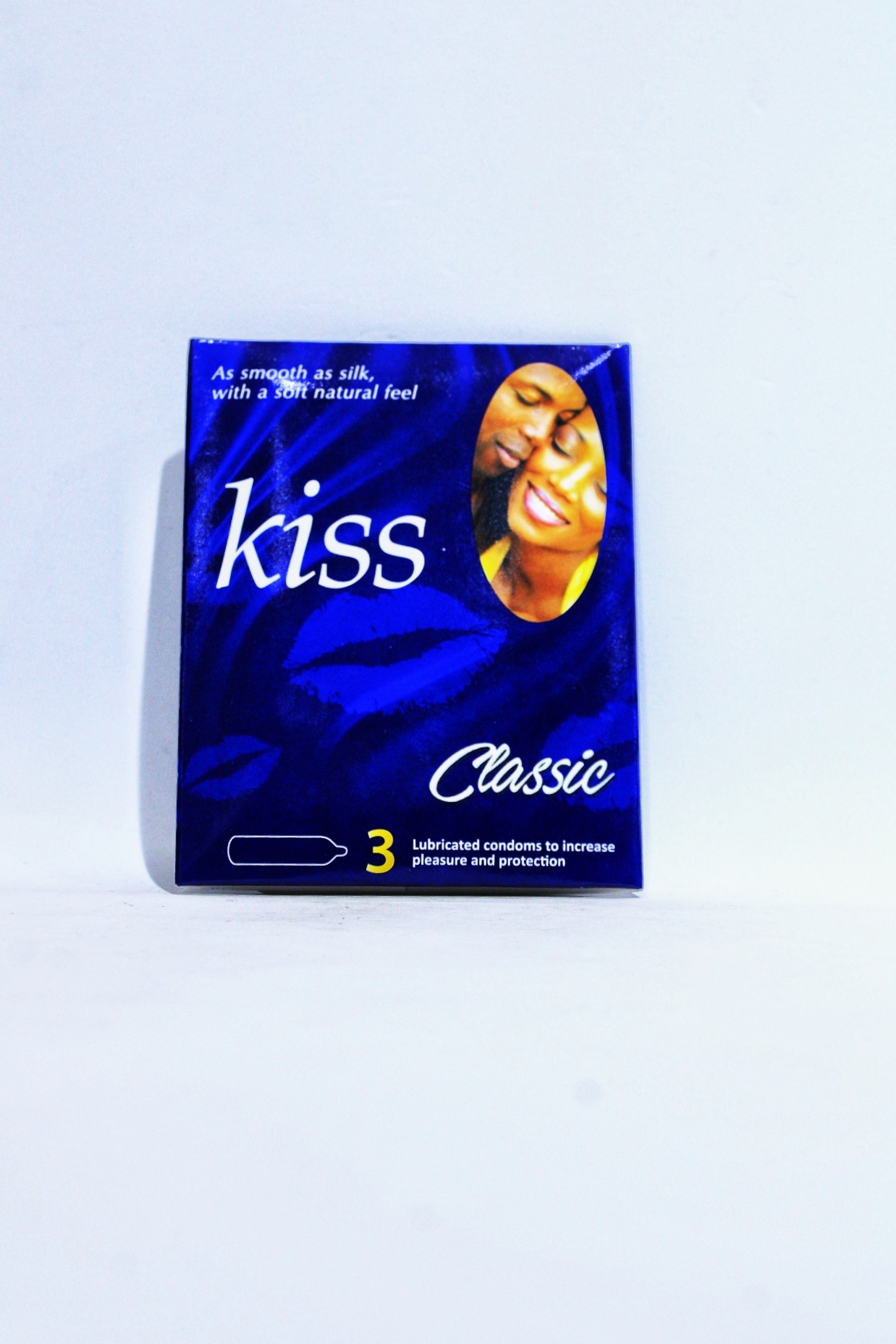 Kiss-Classic-Condoms-3-Pack